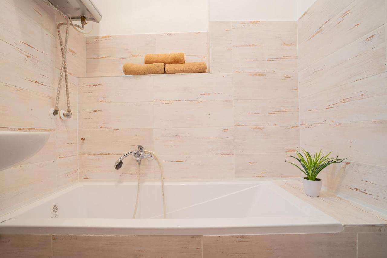 Praskova 12 Apartment ออลอโมตซ์ ภายนอก รูปภาพ